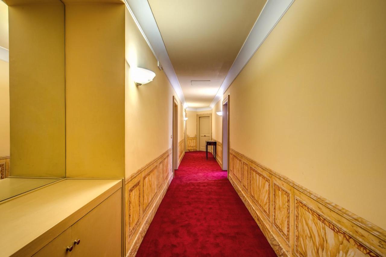 Charming Suite By The Vatican Sx Roma Exterior foto